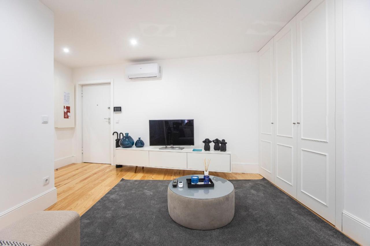 Elegant Downtown 1Br Flat W/ Ac By Lovelystay Porto Exterior foto